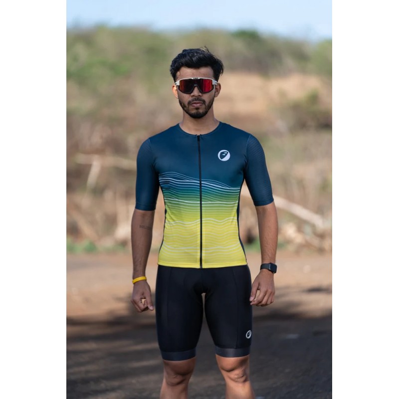 Apace Snug-fit Mens Cycling Jersey Araku