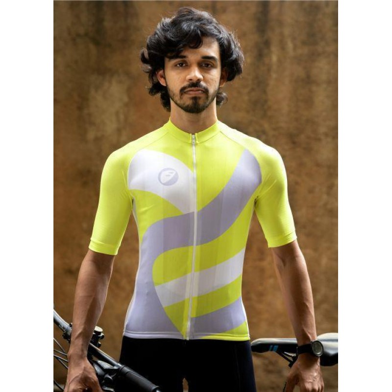 Apace Chase Snug-Fit Men Cycling Jersey Peela