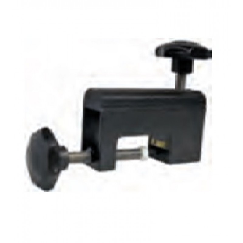 Cyclus Press Tool To Press Plugs Into Hydraulic Tube