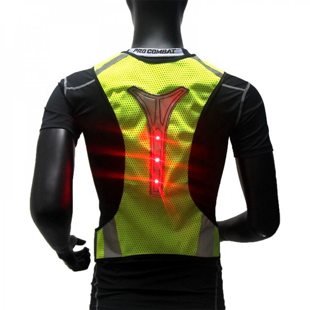  Upgraded LED Reflective Vest Running Gear, USB Rechargeable  Reflective Light Up Running Vest with Waterproof Phone Bag,High Visibility  Night Running Gear with Adjustable Waist&Shoulder for Men Women : Sports 